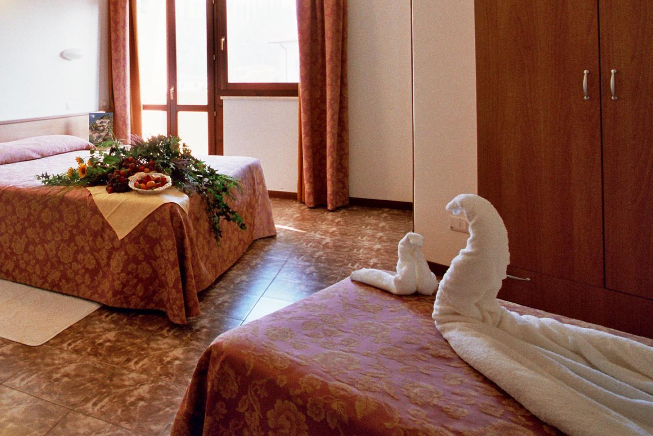 Hotel La Carica